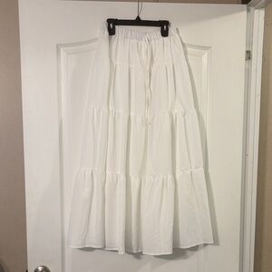 SHEIN Elegant White Tiered A-Line Skirt